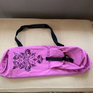 GAIAM Full Zip  Cargo Pocket Yoga Mat Bag